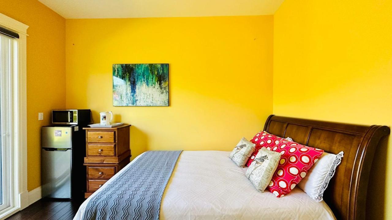 Quiet Room In Richmond Exterior photo